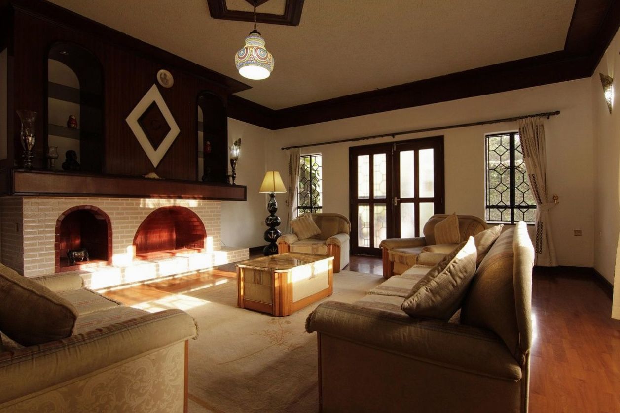 Presidential Suite dining room